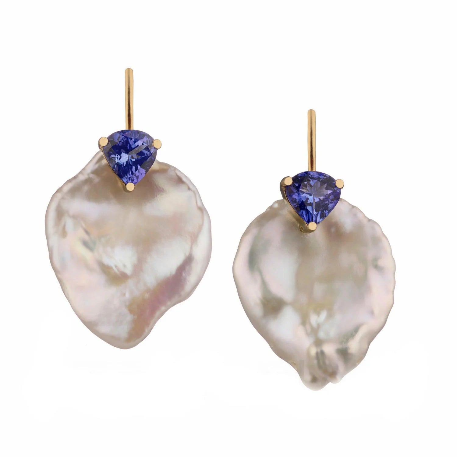 Atlantis tanzanite and keshi pearl earrings in 18k yellow gold featuring pear-shaped purple tanzanite and lustrous white keshi pearls