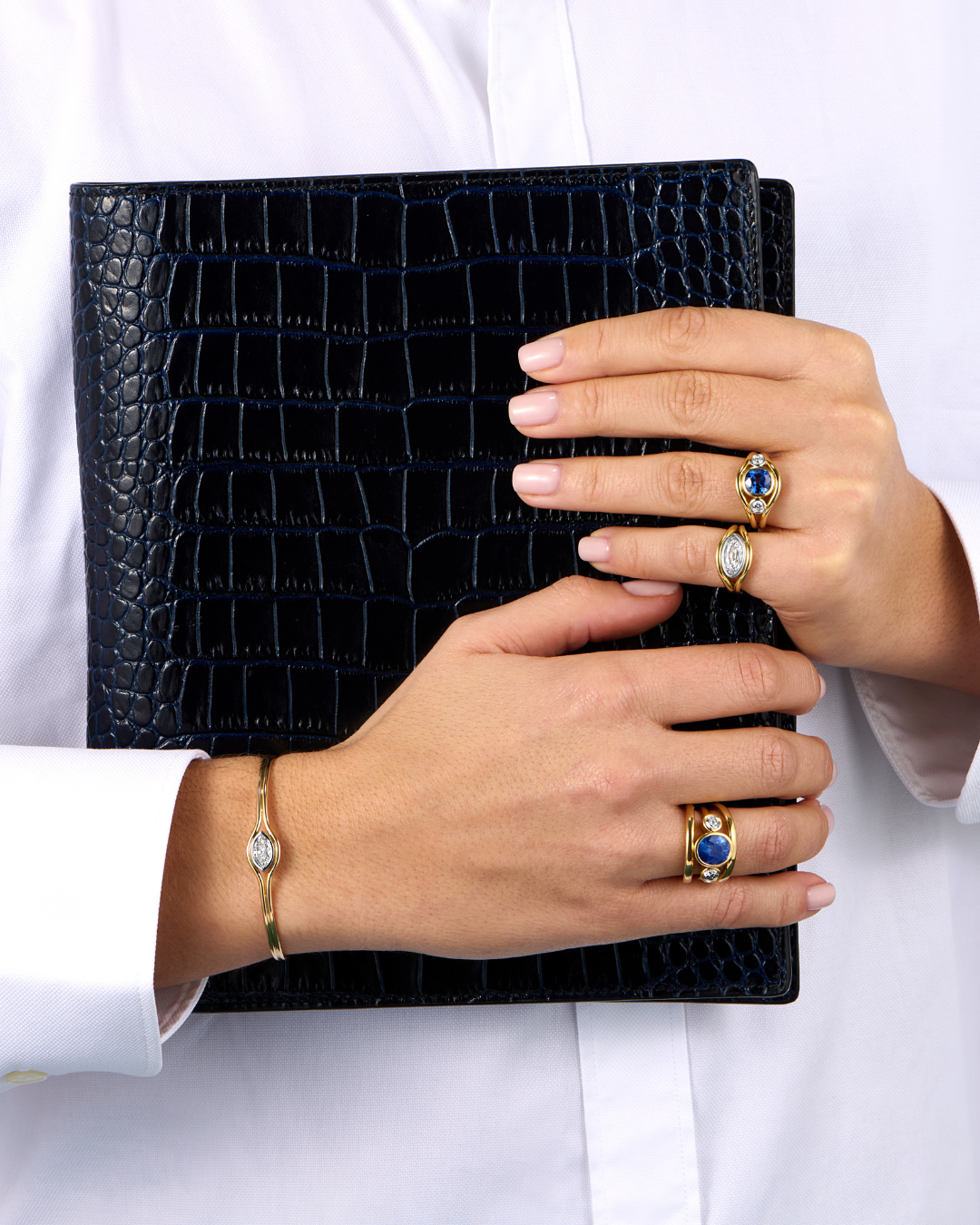 Les Trois Vallées: 3.80ct Sapphire & Diamond Ring