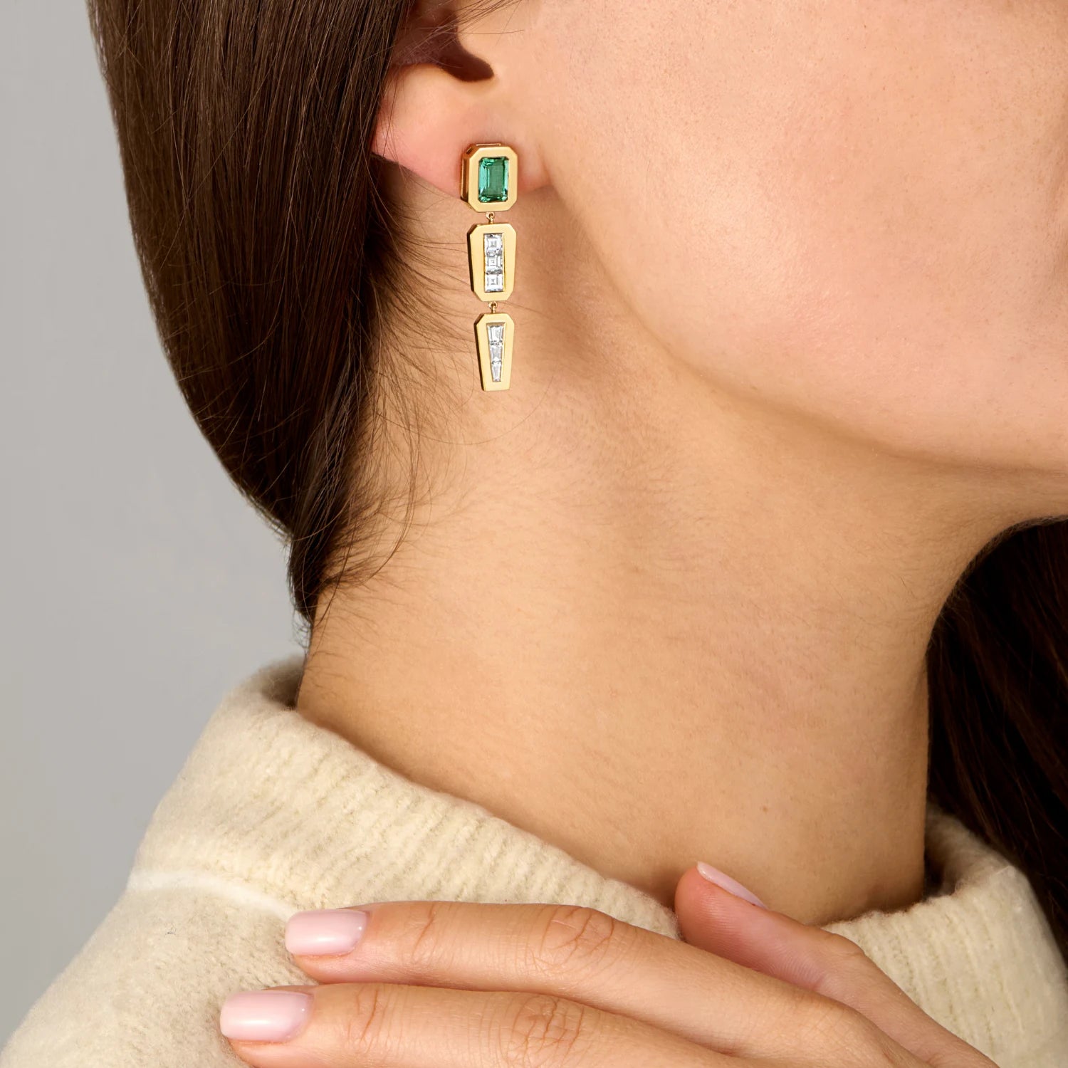 Close-up of Ley Lines Standing Stone Earrings showing tourmalines and carré-cut diamonds set in 18k yellow gold