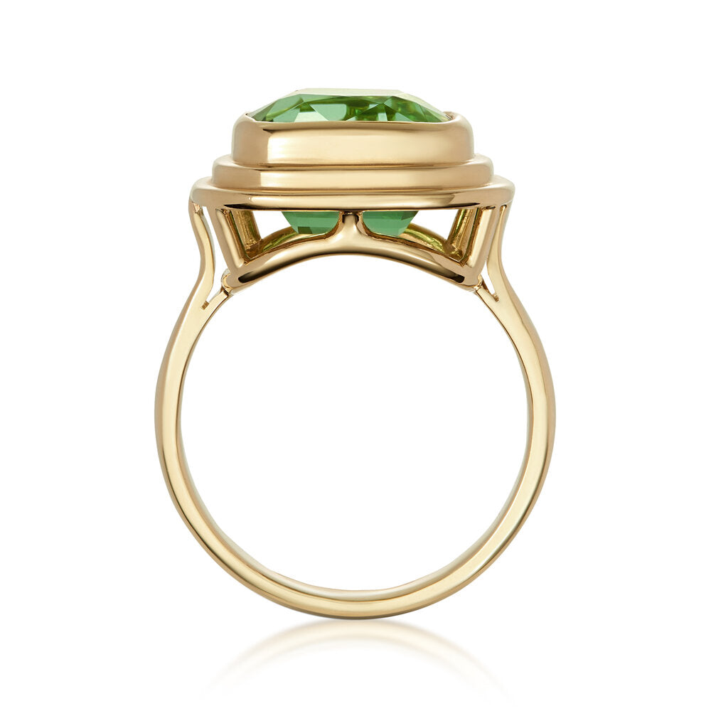 Minka Jewels - 18k yellow gold  5.70ct vivd green tourmaline ring18k yellow gold  5.70ct vivd green tourmaline ring